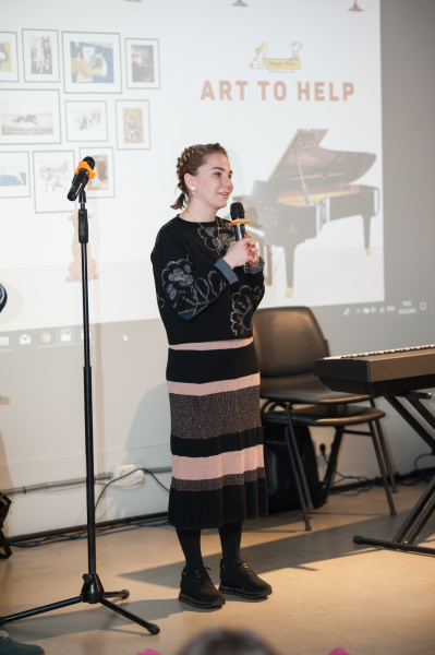 "Чотирилапе alter ego": як у Києві пройшла акція "Art to Help" (фото)